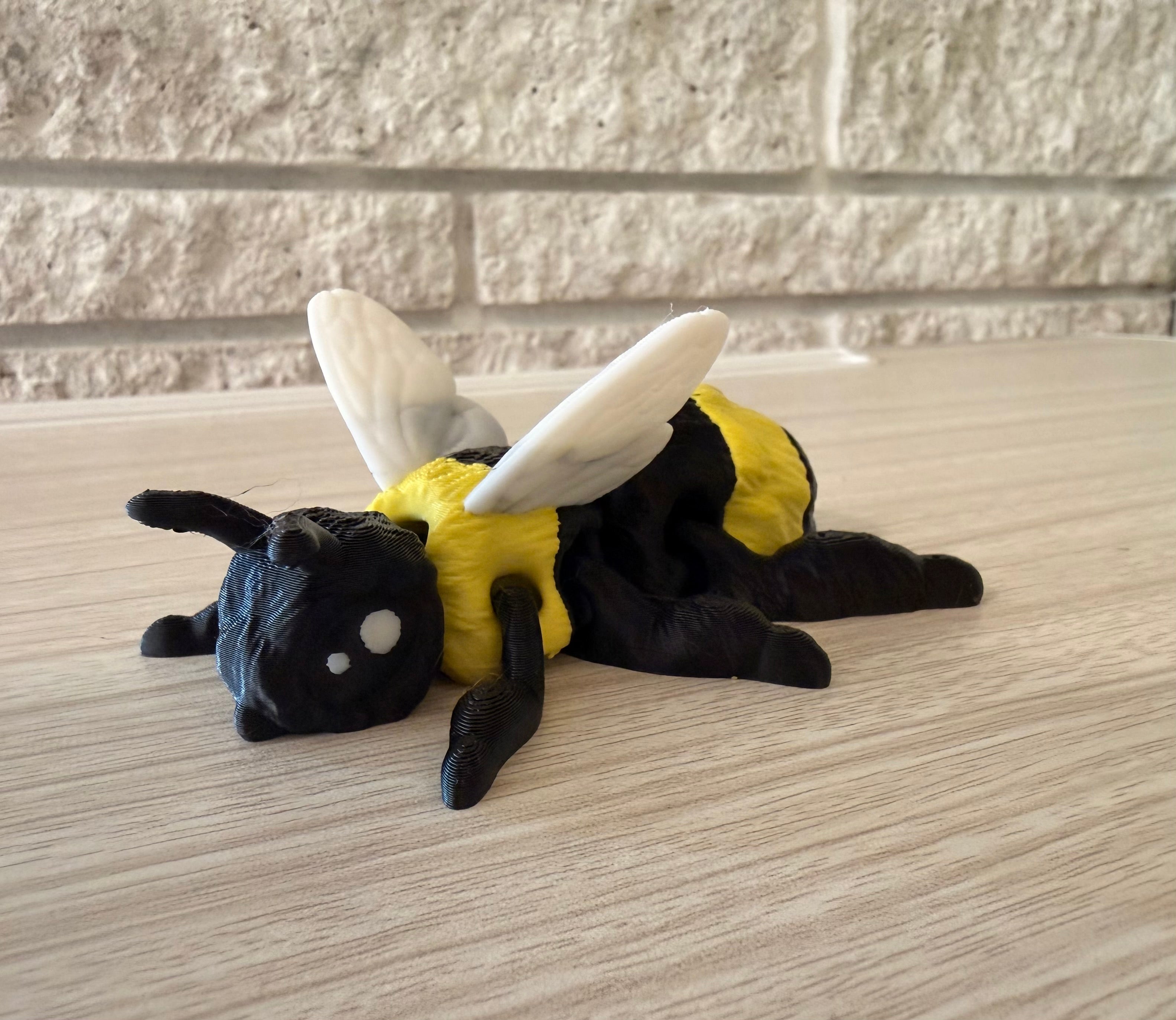 3-D Printed Large Bees